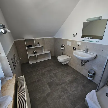 Rusticone Hechendorf 3*