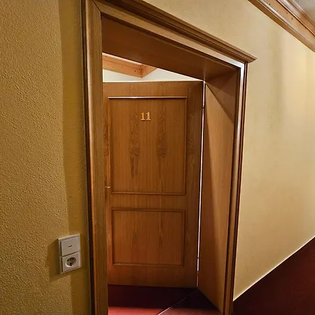 Rusticone Hechendorf زيفيلد